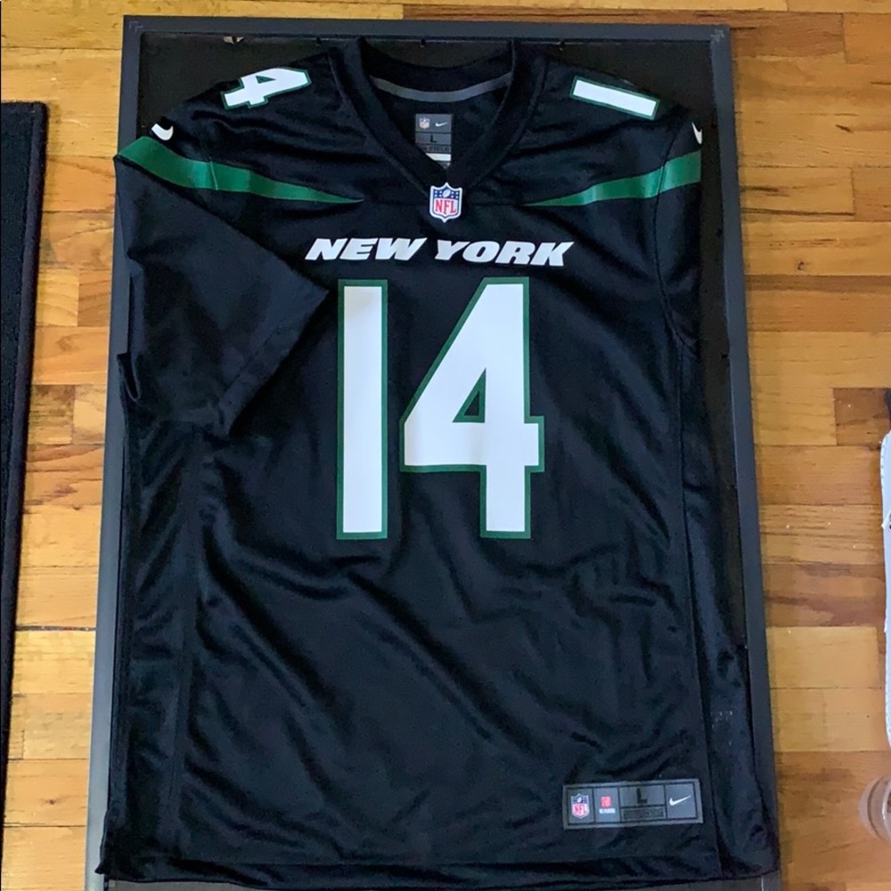 New York Jets Sam Darnold Football Jersey Large - Picture 6 of 8